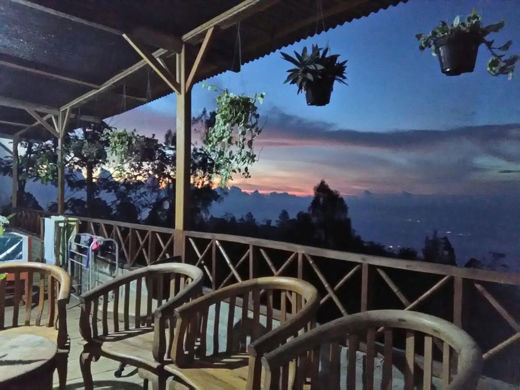 Bromo Tanjung Appartement Tosari Buitenkant foto